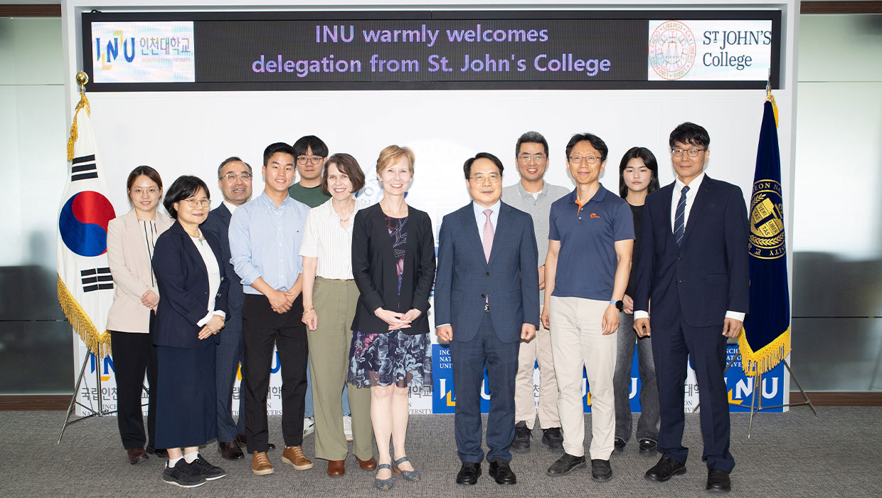 MOU signed between Incheon National University and the president of St. John's University